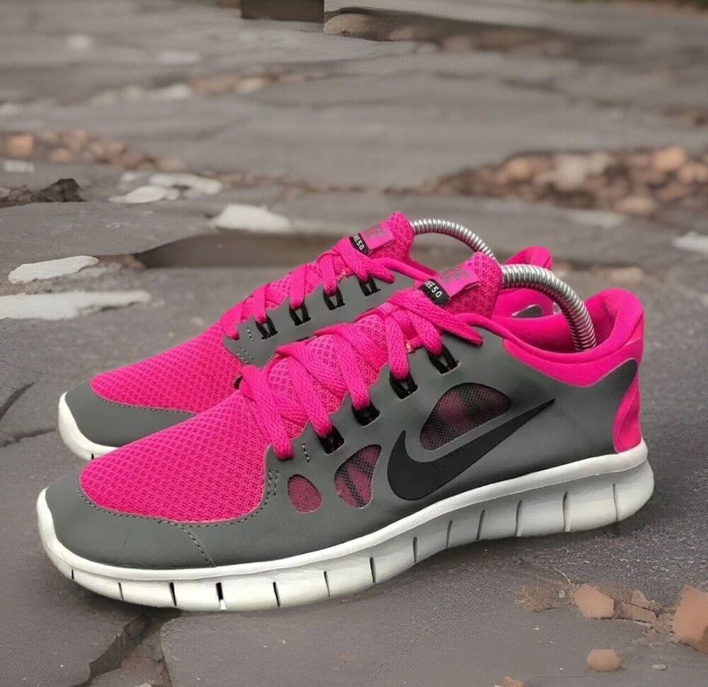 Nike Free 5.0 Pink Foil Black Cool Grey White Shoes Girls 7Y Or Womens 9